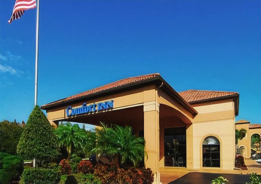 Photo of Buildings in Sun City Center