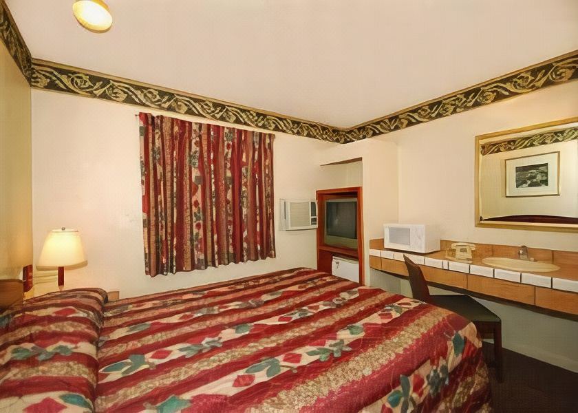 Photo of Bedroom in Downtown Flagstaff