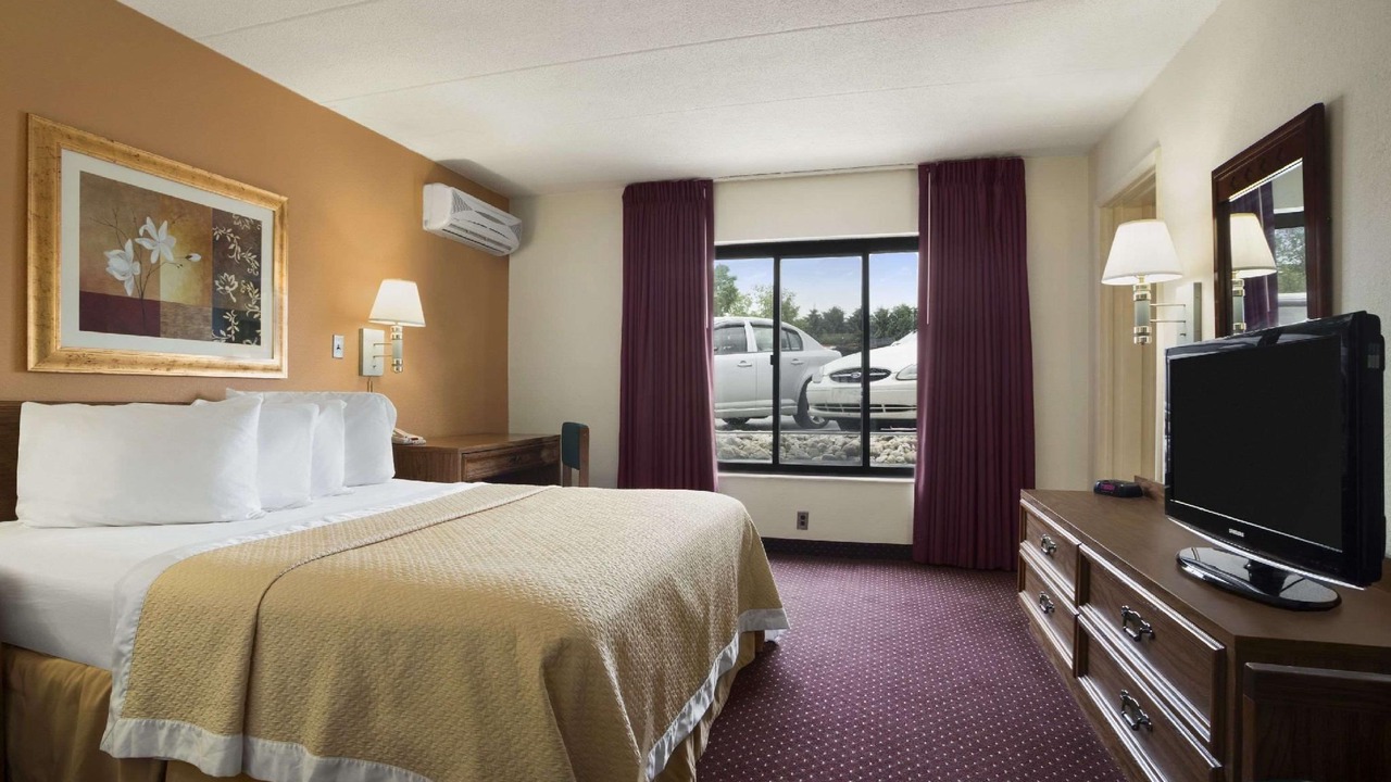 Photo of Bedroom in New Stanton