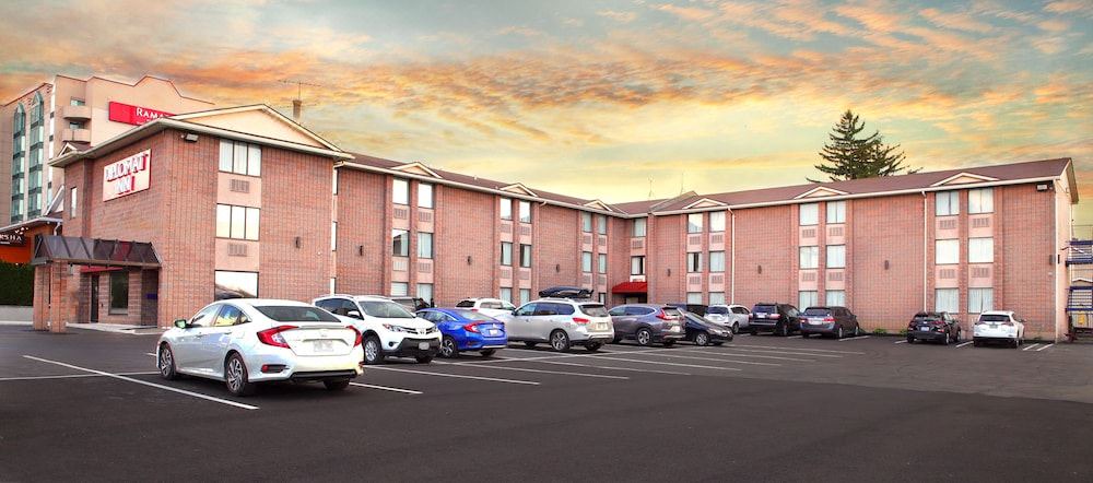 Photo of Buildings in Fallsview