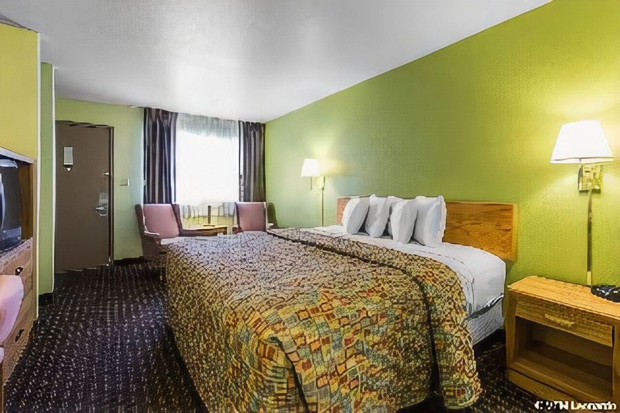 Photo of Bedroom in Gunnison
