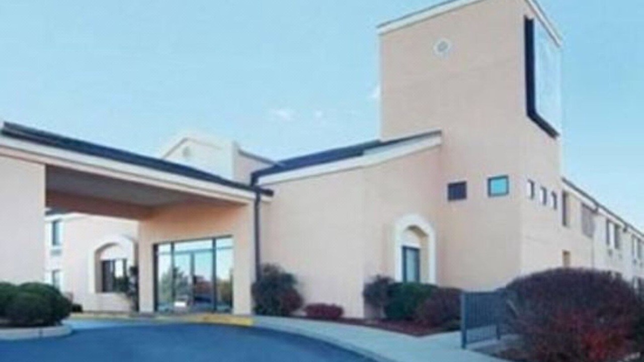 Photo of Buildings in Blue Jay