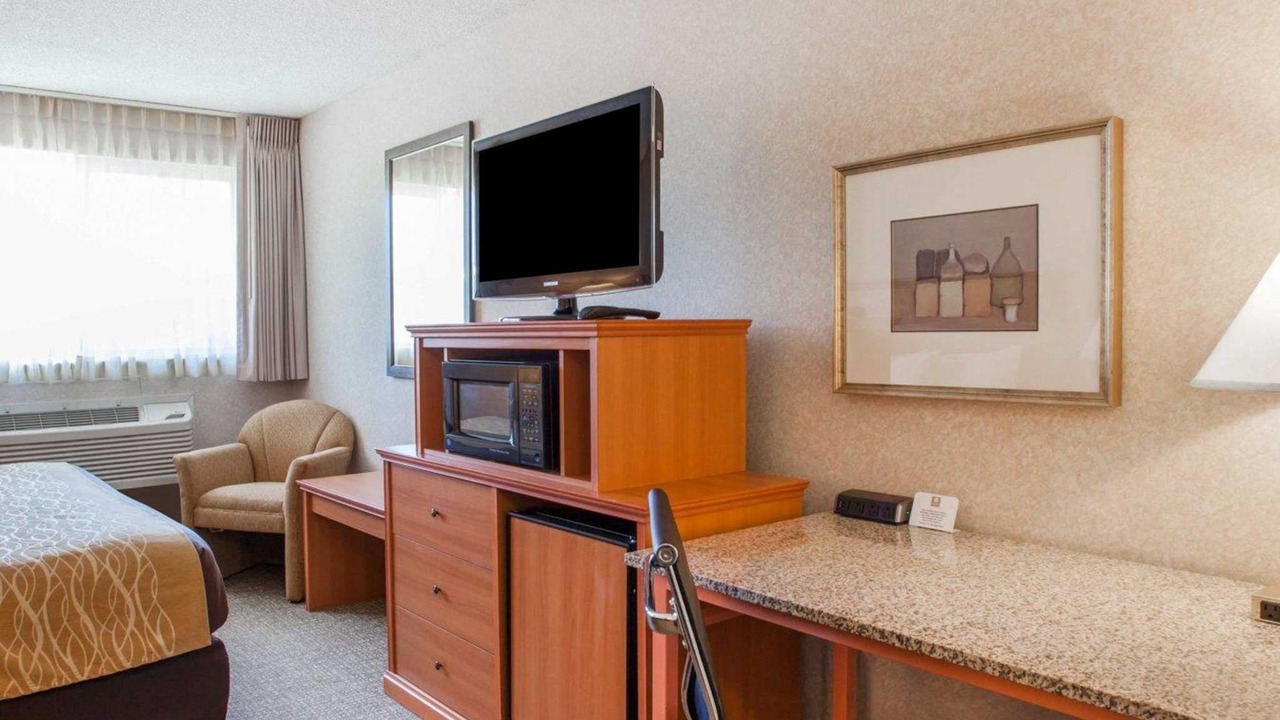 Photo of Livingroom in Totem Lake