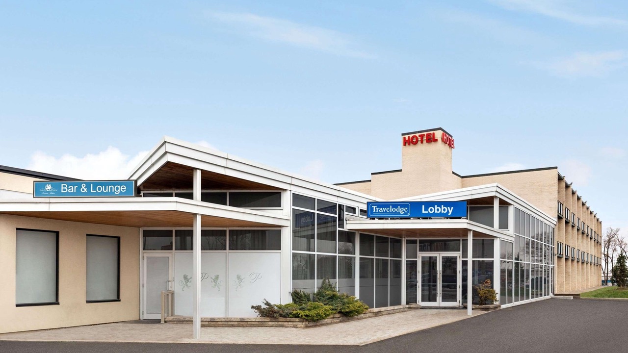 Photo of Buildings in Richmond Hill