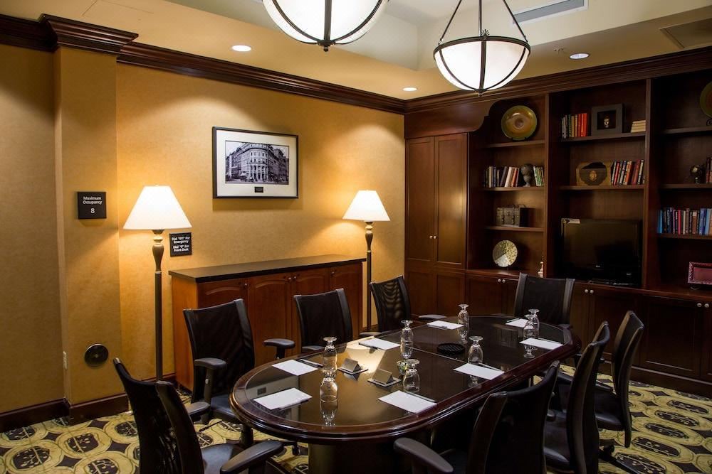 Photo of Livingroom in Downtown Albany