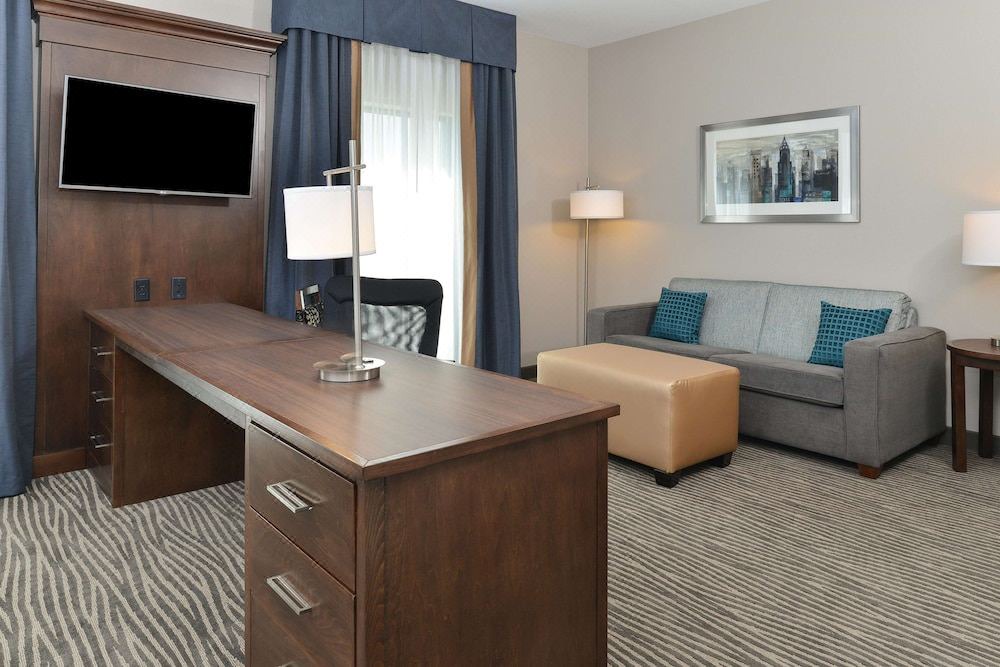 Photo of Livingroom in Court Avenue Entertainment District