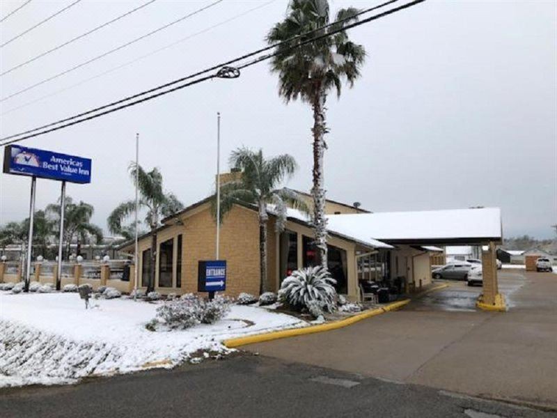 Photo of Buildings in West Columbia
