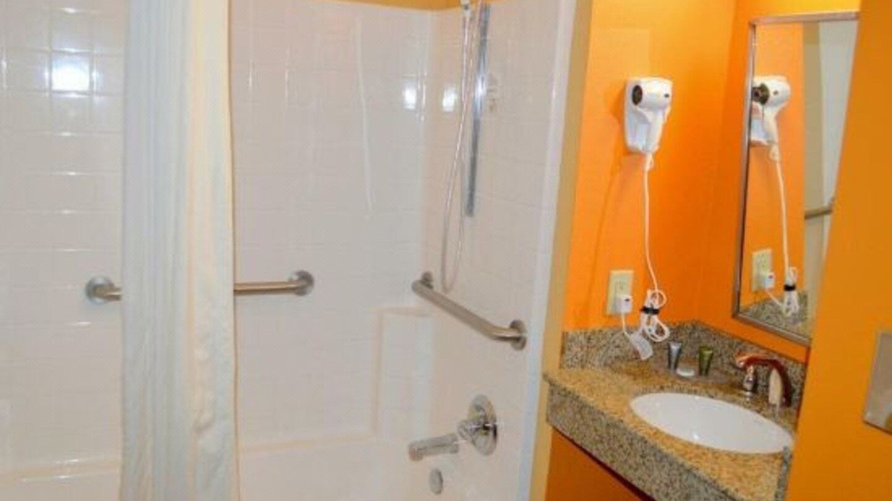 Photo of Bathroom in Rawlins