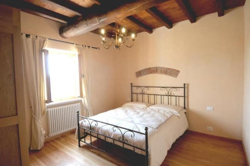 Photo of Bedroom in Fosdinovo