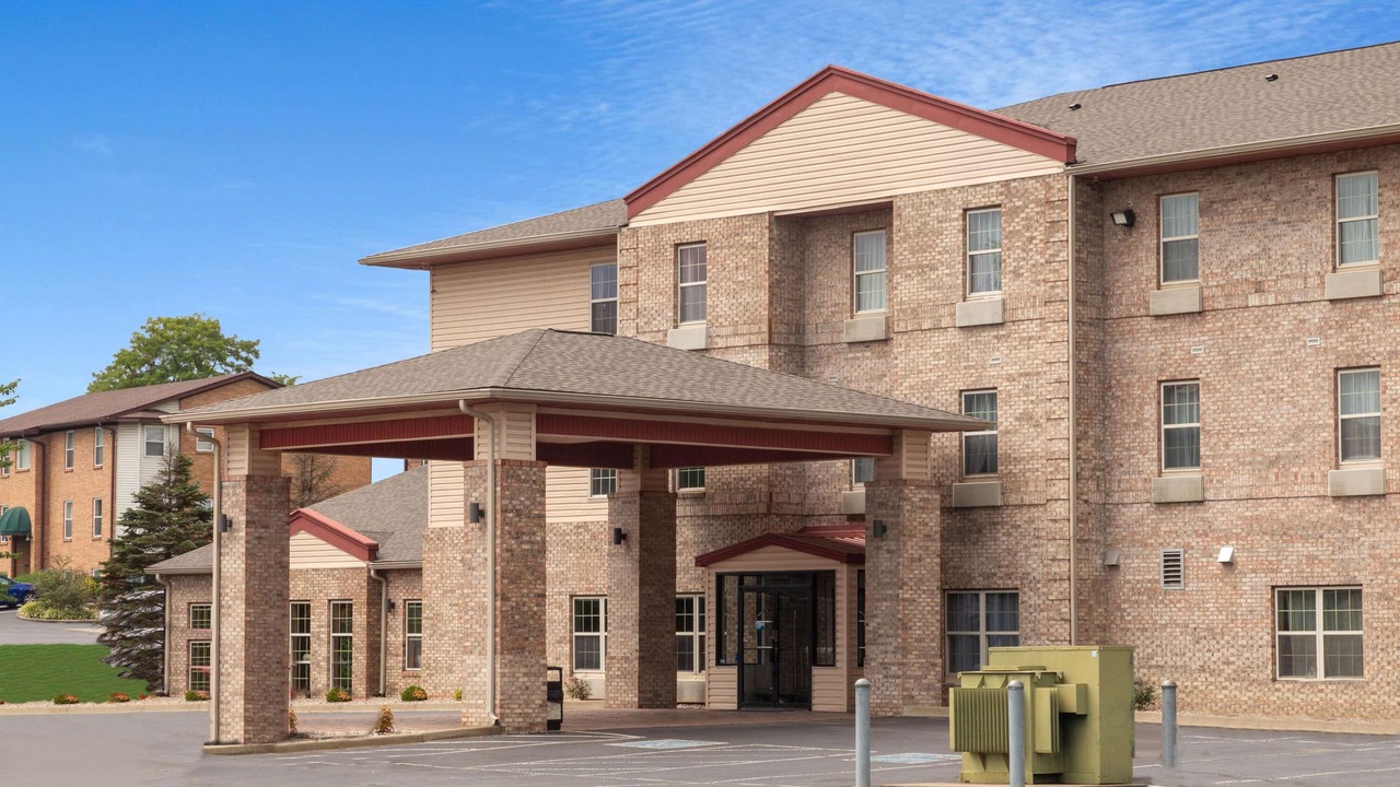 Photo of Buildings in Sellersburg