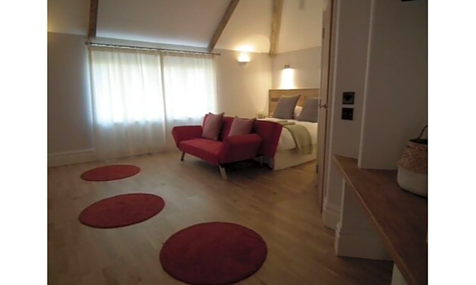 Photo of Livingroom in Eversley