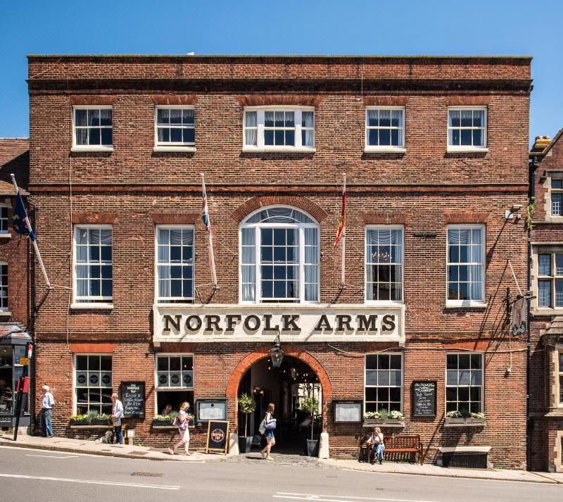 Photo of Buildings in Arundel
