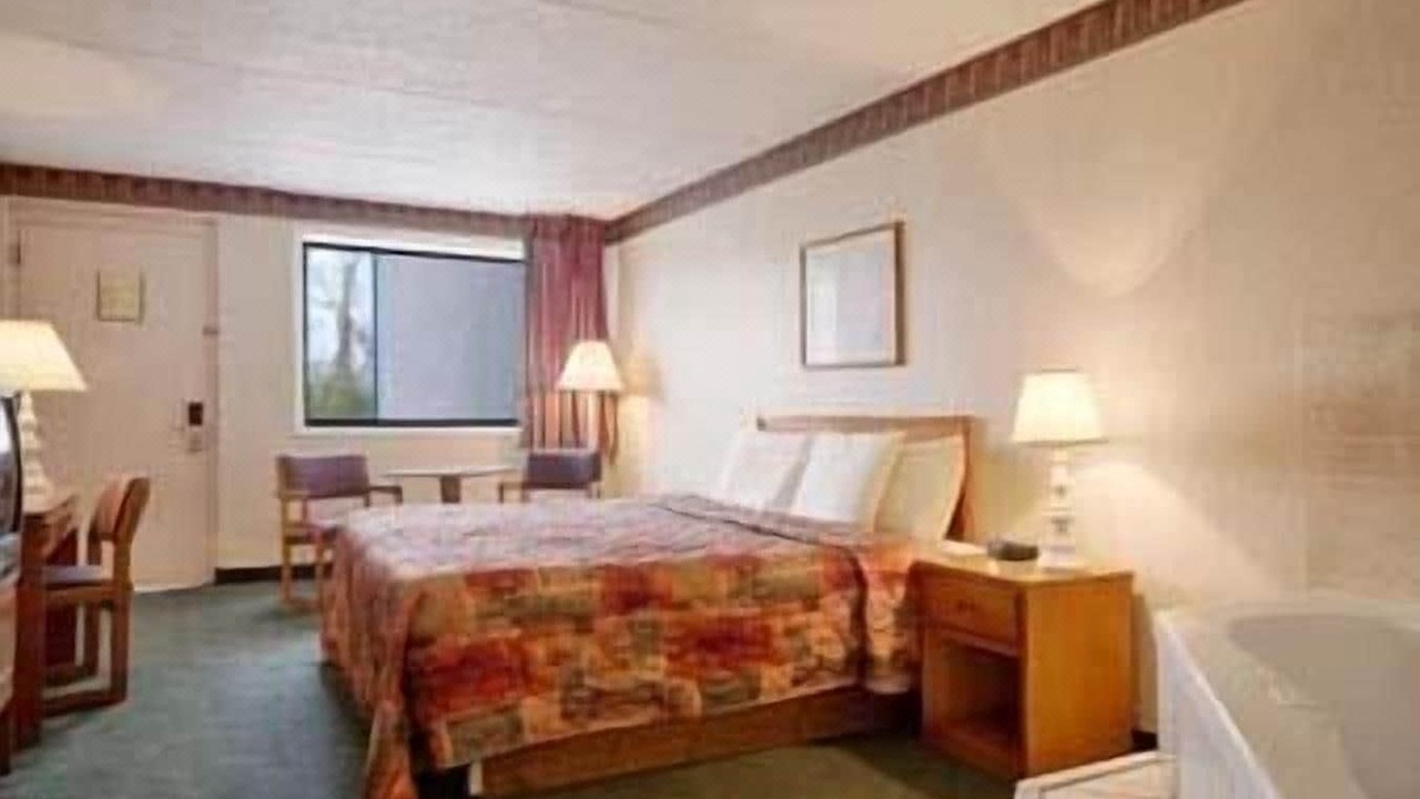 Photo of Bedroom in Greeneville