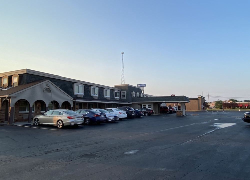 Photo of Buildings in Marion