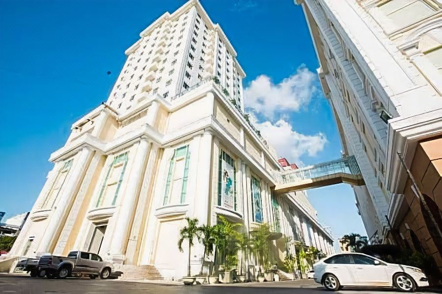 Photo of Buildings in Vinh Trung