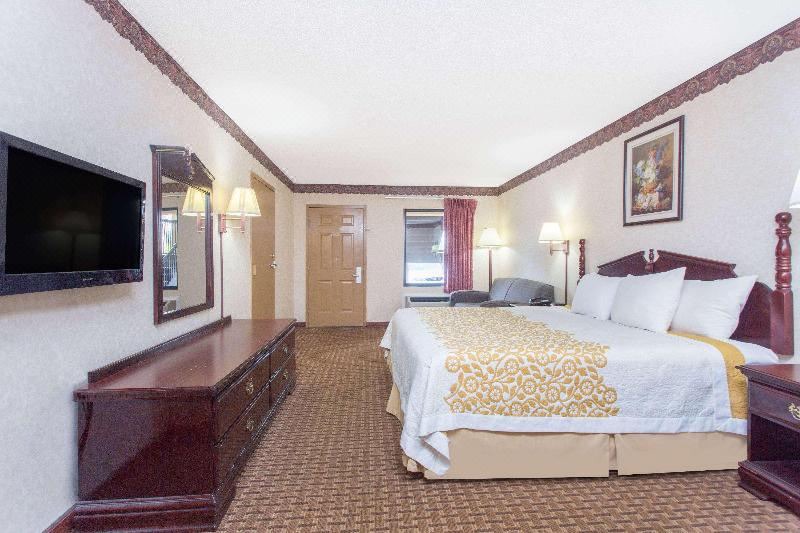 Photo of Bedroom in Thomaston