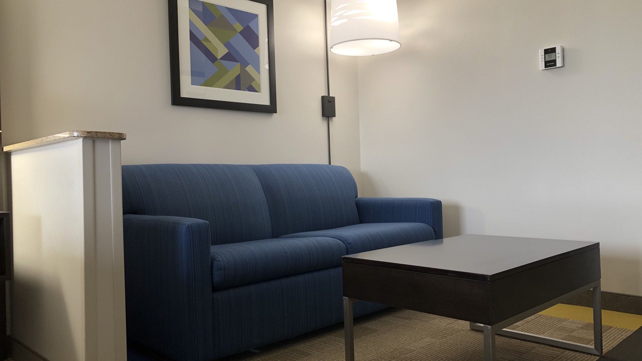 Photo of Livingroom in Newton