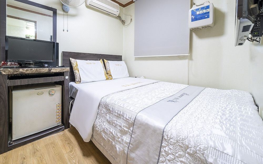 Photo of Bedroom in Daeheung-dong
