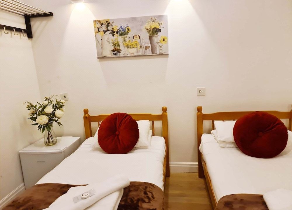 Photo of Bedroom in Newington