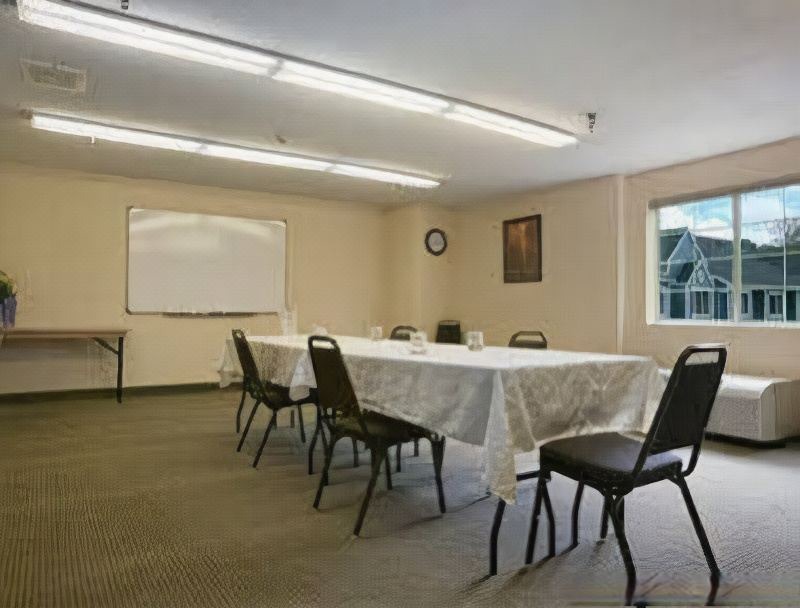 Photo of Livingroom in Montville