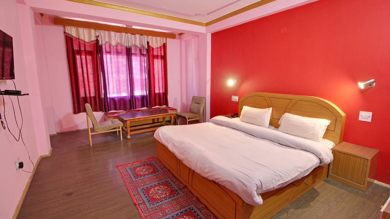 Photo of Bedroom in Aleo
