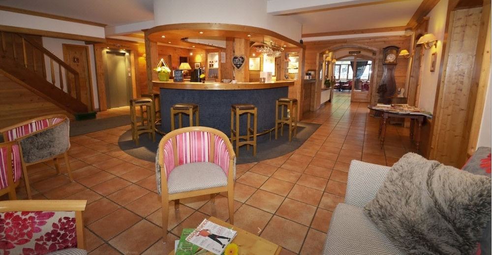 Photo of Livingroom in Chamonix City Centre