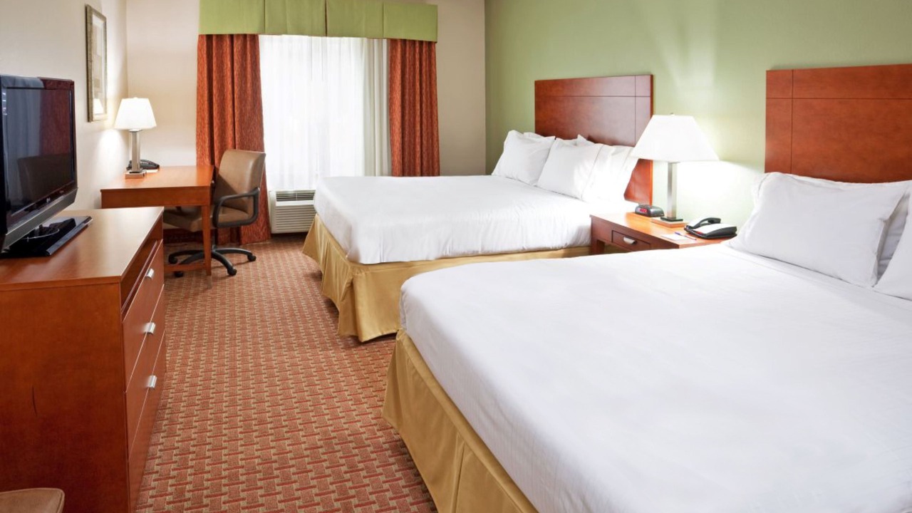 Photo of Bedroom in Niagara Falls