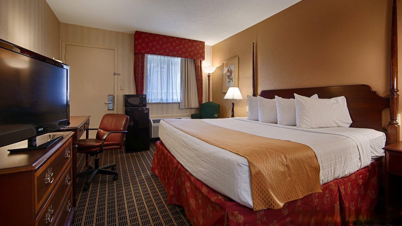 Photo of Bedroom in Jeffersonville - Clarksville
