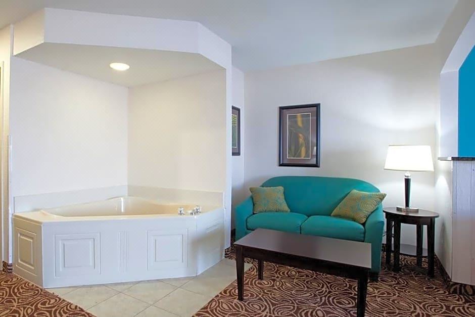 Photo of Livingroom in Garden City