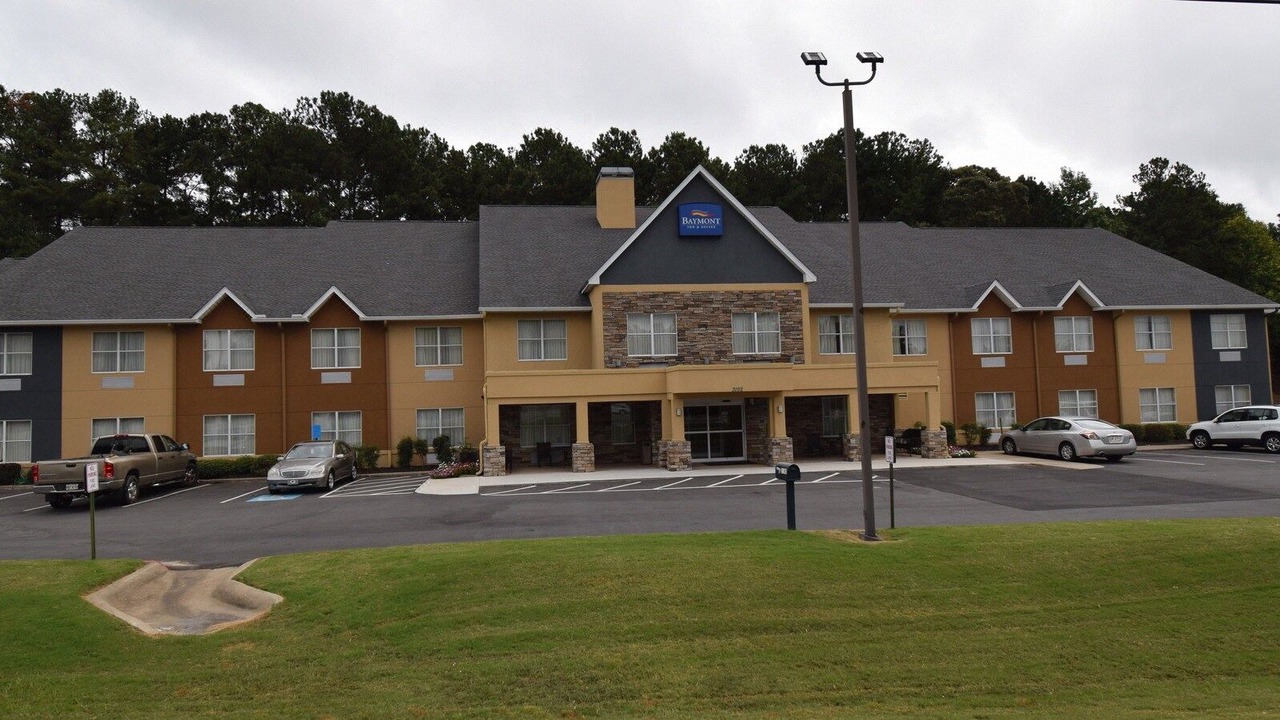 Photo of Buildings in Town Center