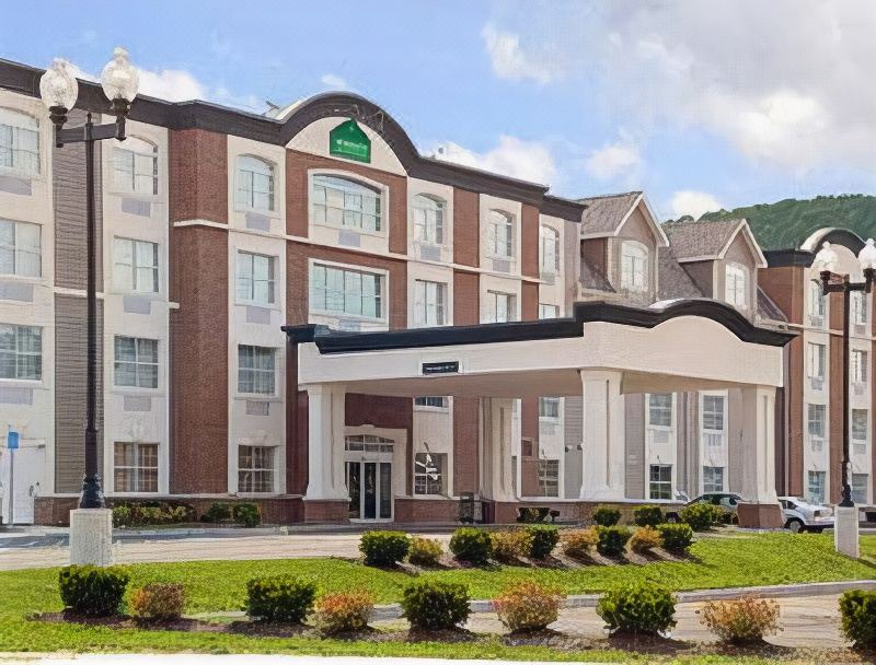 Photo of Buildings in Ellicottville