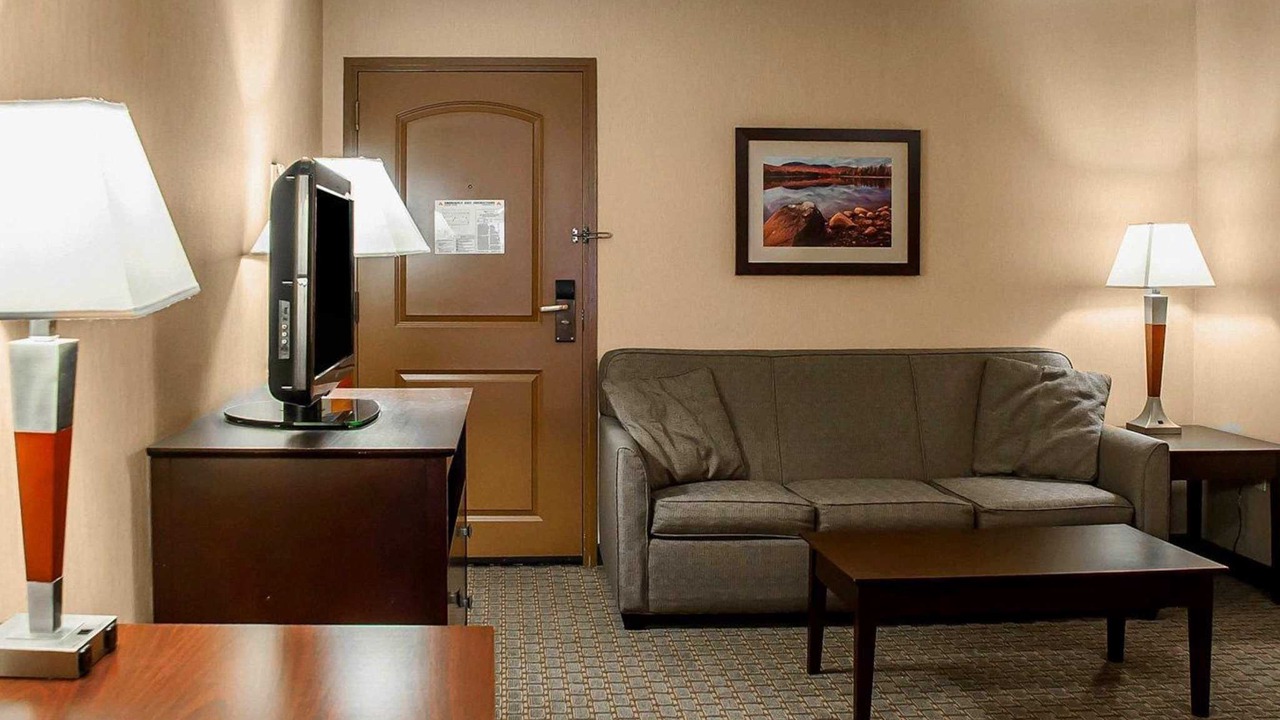 Photo of Livingroom in Watertown