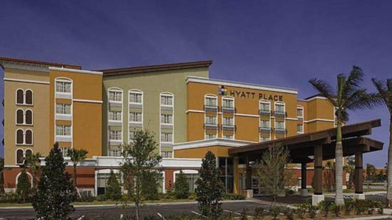 Photo of Buildings in Estero