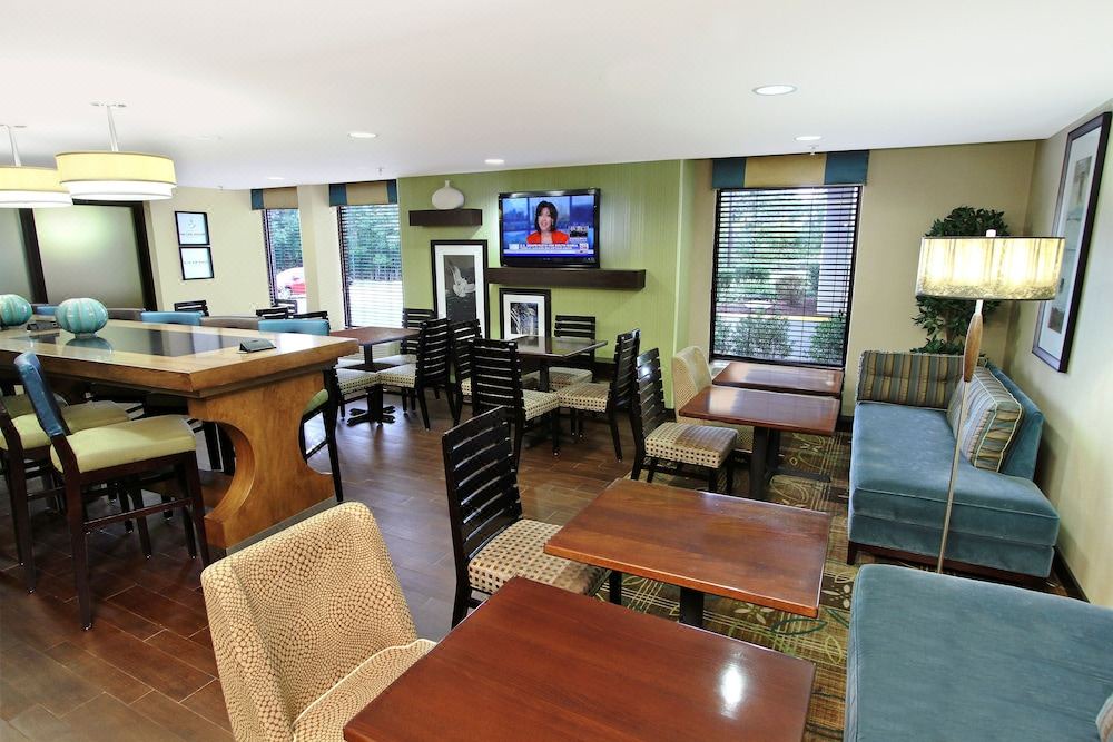 Photo of Livingroom in Milford