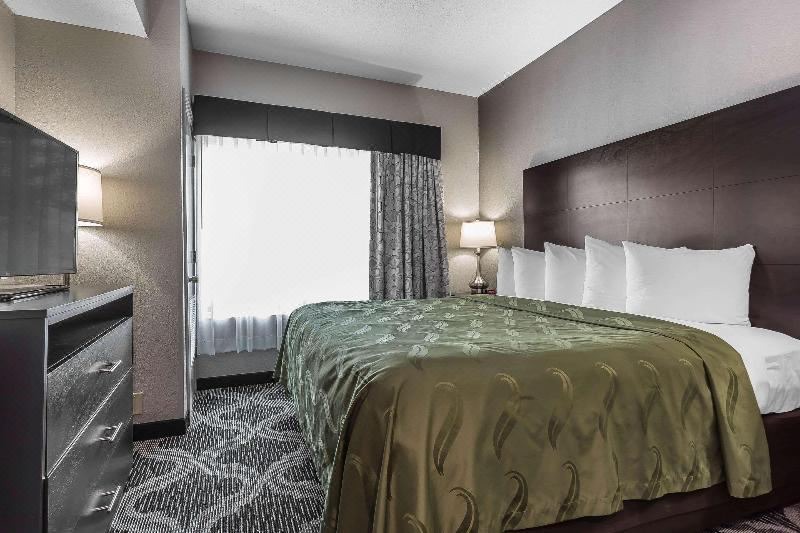 Photo of Bedroom in Pineville