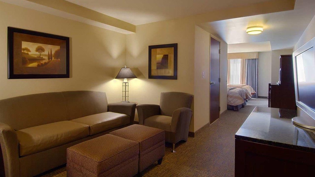 Photo of Livingroom in Central Business District