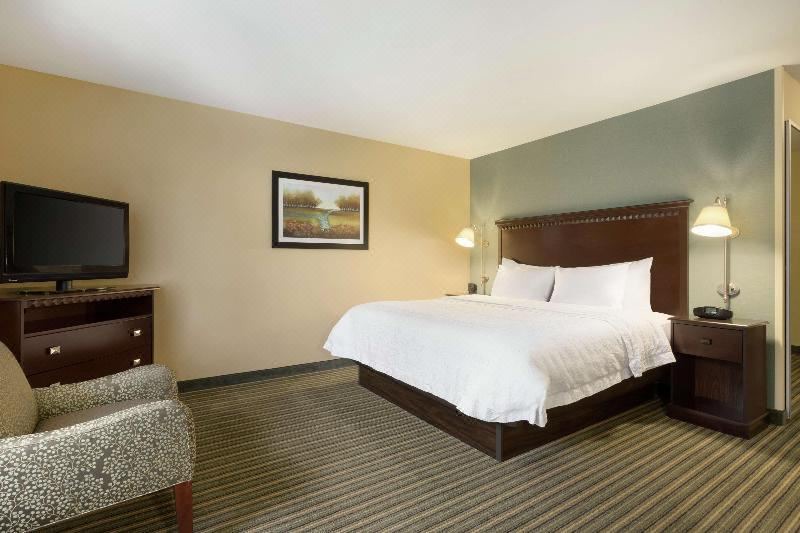 Photo of Bedroom in Newbury Park
