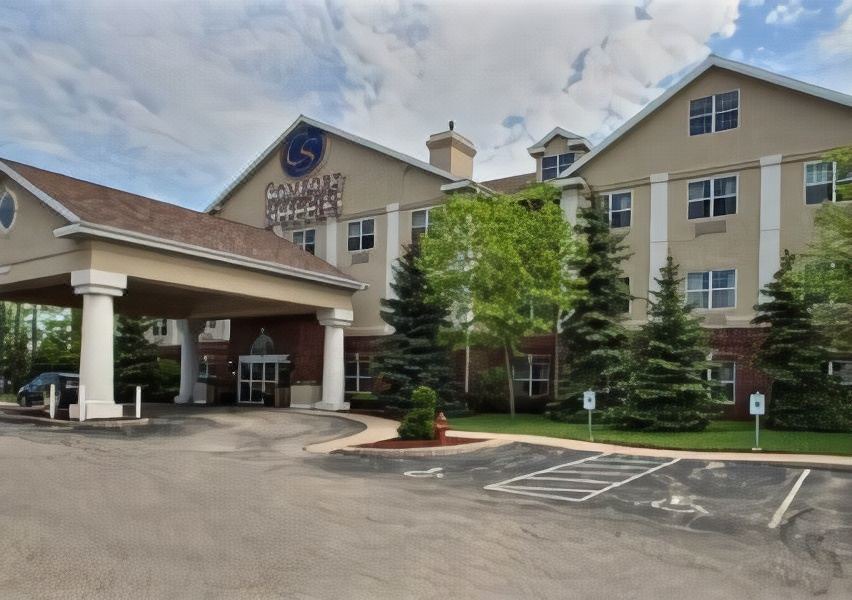 Photo of Buildings in Oak Creek