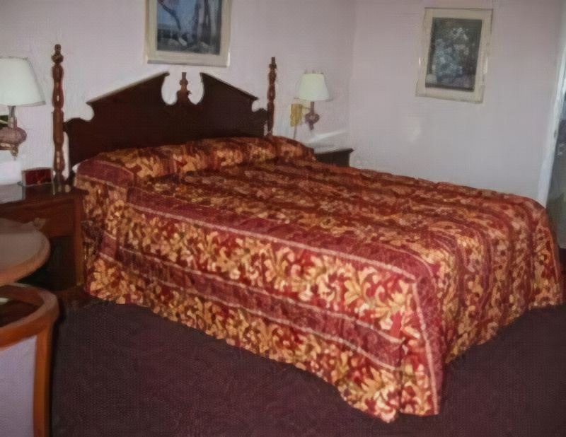 Photo of Bedroom in Castro Valley