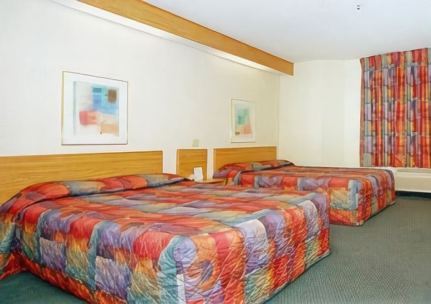 Photo of Bedroom in Salem
