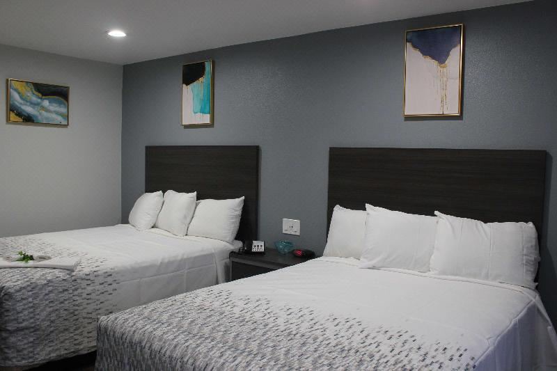 Photo of Bedroom in Chowchilla