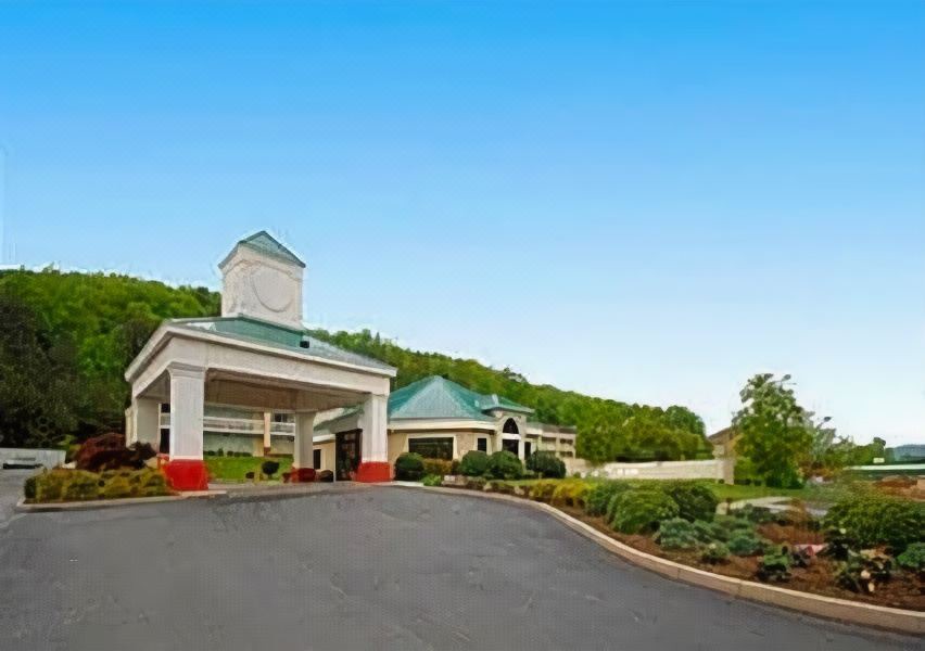 Photo of Buildings in Harriman