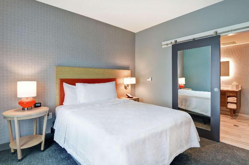Photo of Bedroom in Deerwood