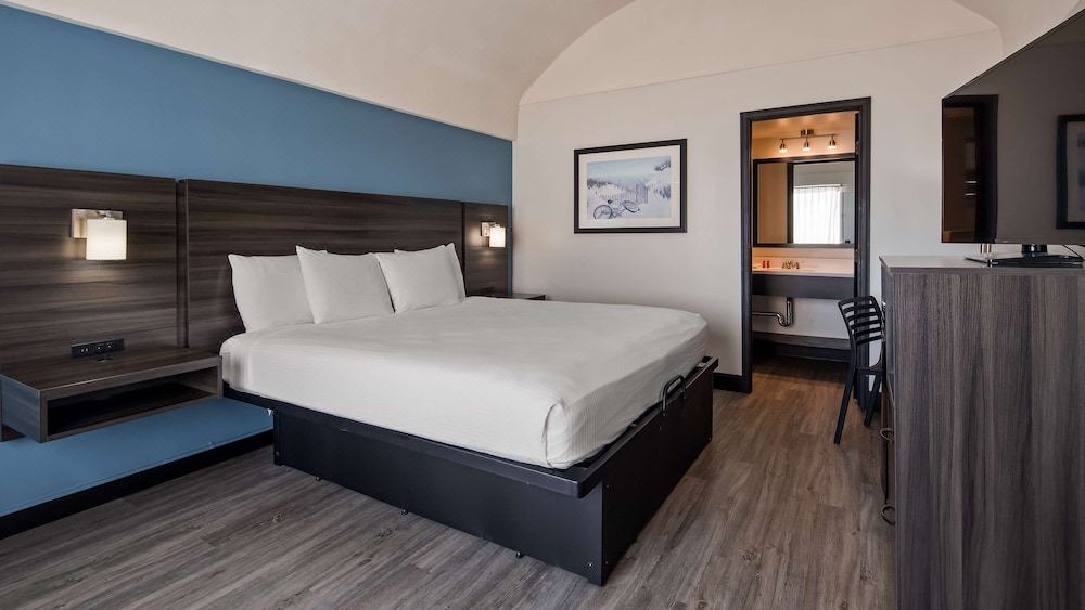 Photo of Bedroom in Northeast Virginia Beach