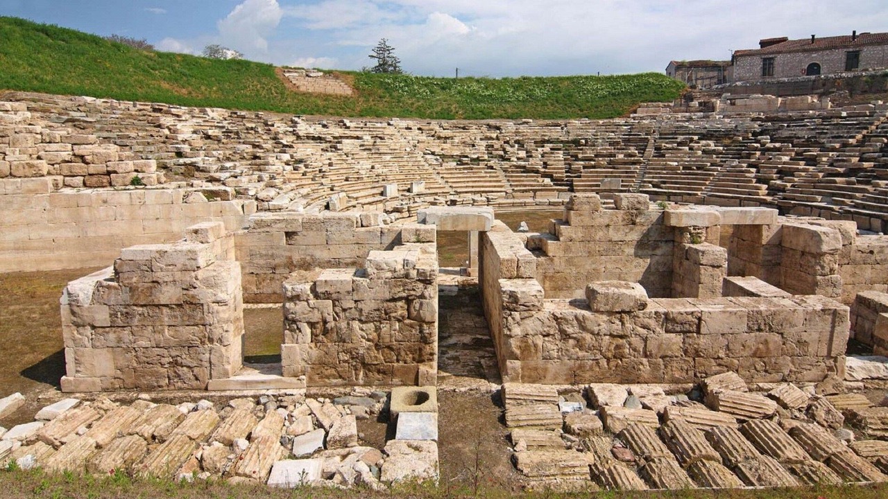 Photo of Buildings in Larissa