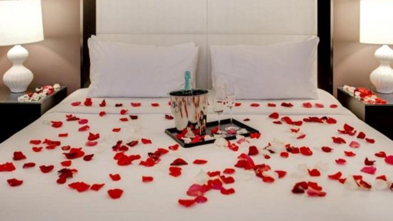 Photo of Bedroom in Great Neck Plaza
