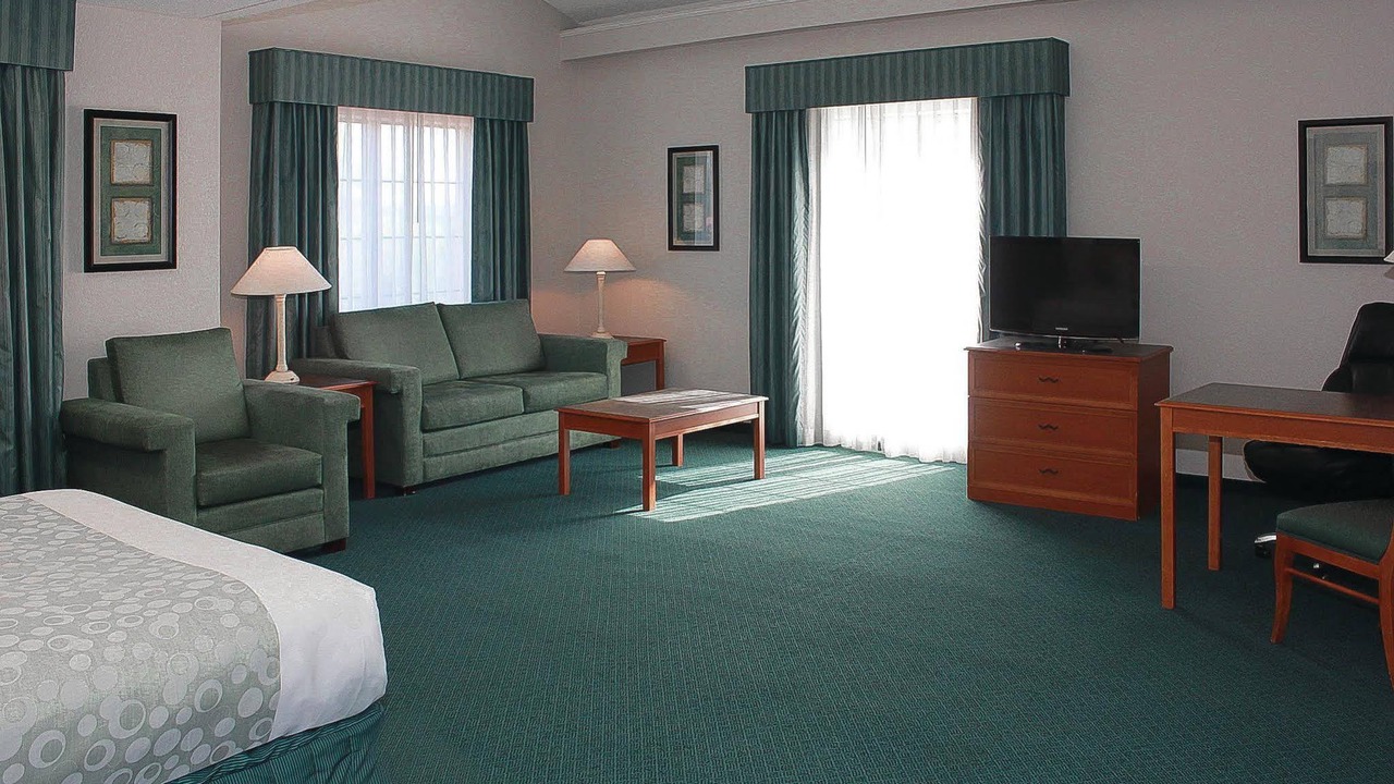 Photo of Livingroom in Sulphur