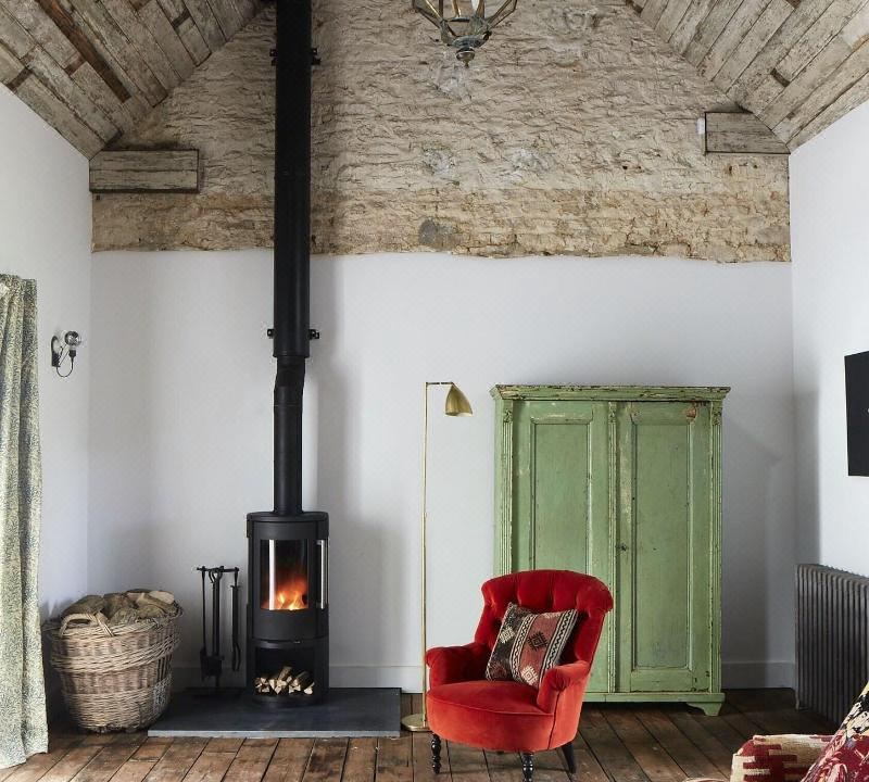 Photo of Livingroom in South Leigh