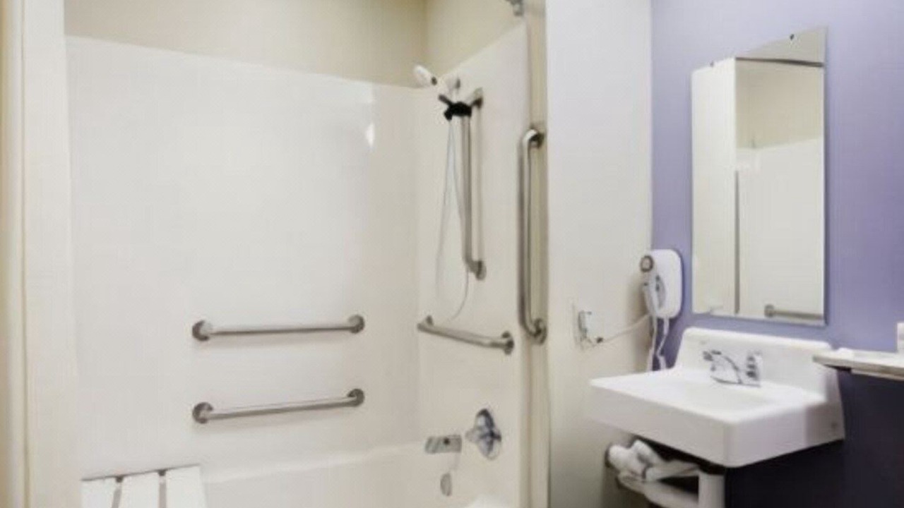 Photo of Bathroom in Rawlins