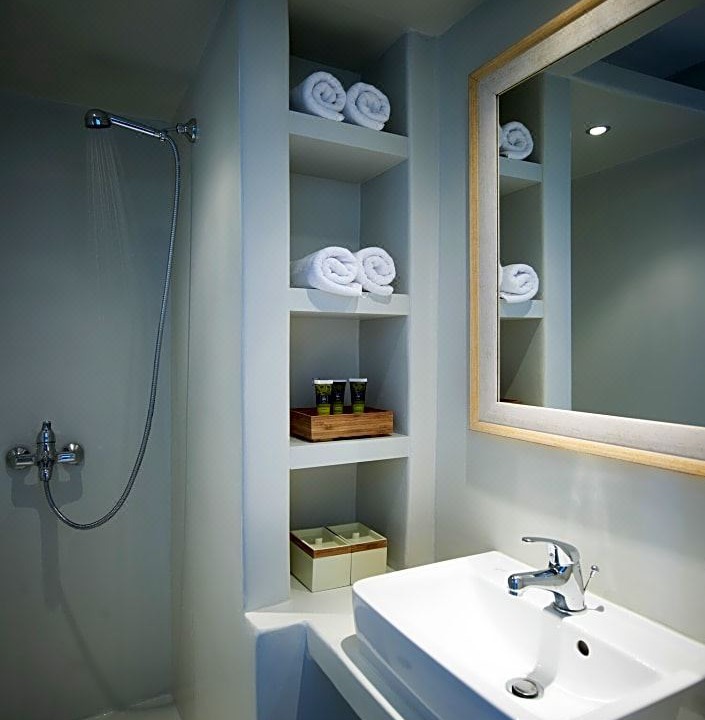 Photo of Bathroom in Ioulida